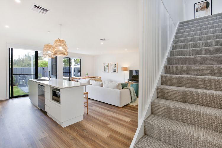 Kirkland – Pet Friendly – 5 Mins Walk to Beach