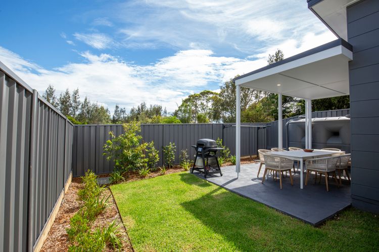 Kirkland – Pet Friendly – 5 Mins Walk to Beach
