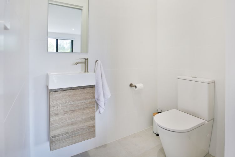 Kirkland – Pet Friendly – 5 Mins Walk to Beach