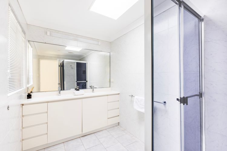 Neptune – Pet Friendly Absolute Beachfront with Stunning Views
