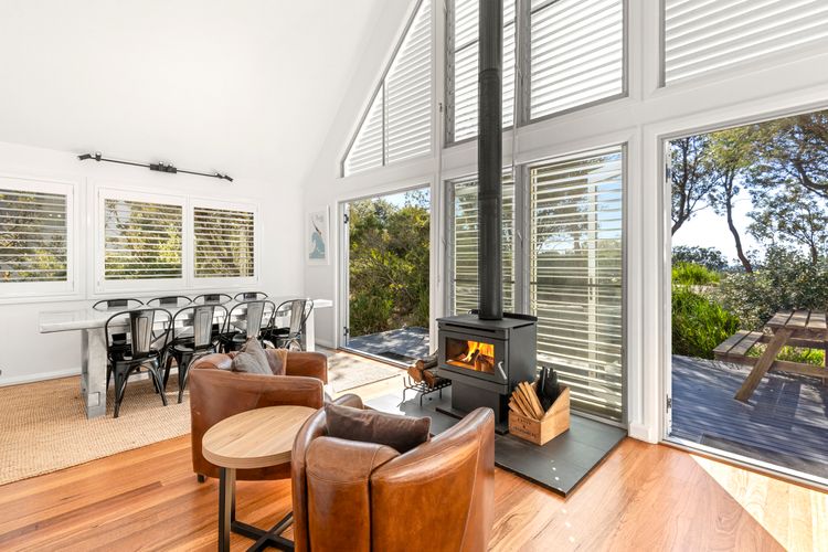 Ocean Dunes – Absolute Beachfront with Fireplace