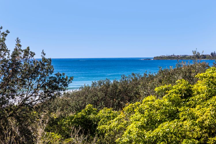 Ocean Dunes – Absolute Beachfront with Fireplace