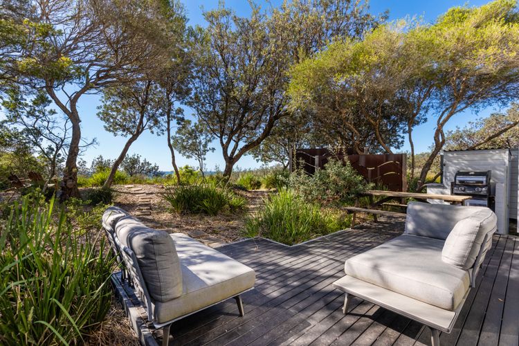 Ocean Dunes – Absolute Beachfront with Fireplace