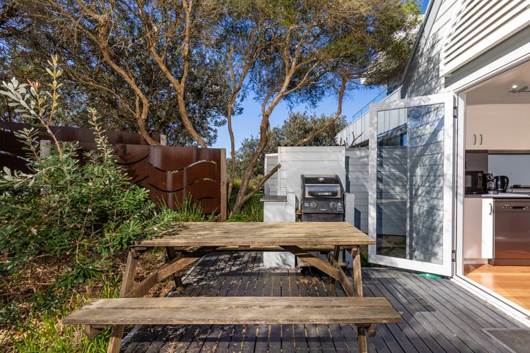 Ocean Dunes – Absolute Beachfront with Fireplace