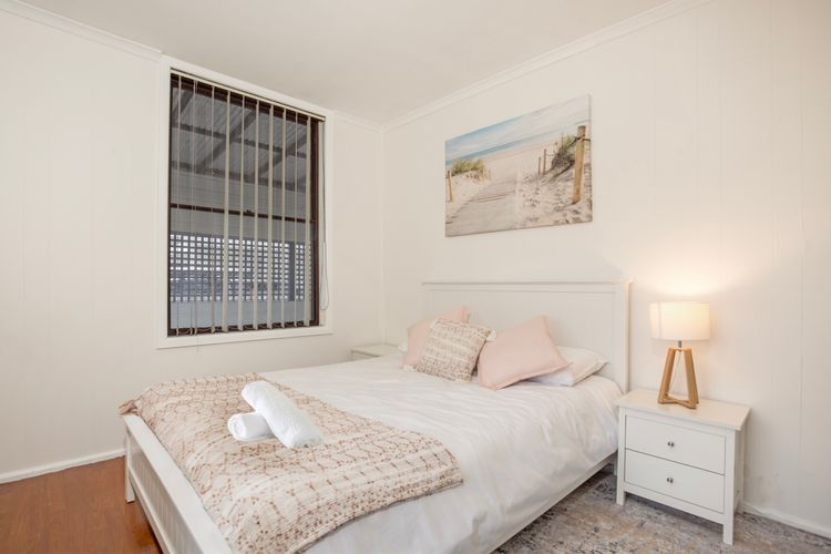 Crystal Bay – Pet Friendly – 3 Mins Walk to Beach