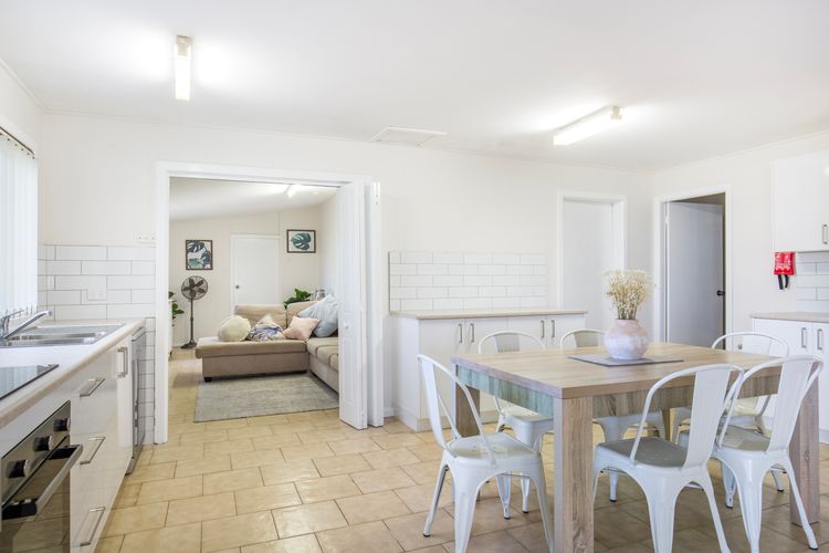 Fantastic chef's kitchen for preparing gourmet meals