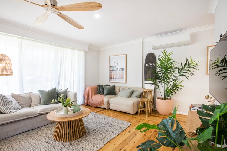 Fleur de Chalet – Pet Friendly – 10 Mins Walk to Beach