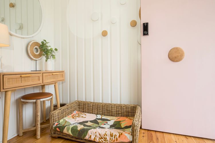 Fleur de Chalet – Pet Friendly – 10 Mins Walk to Beach