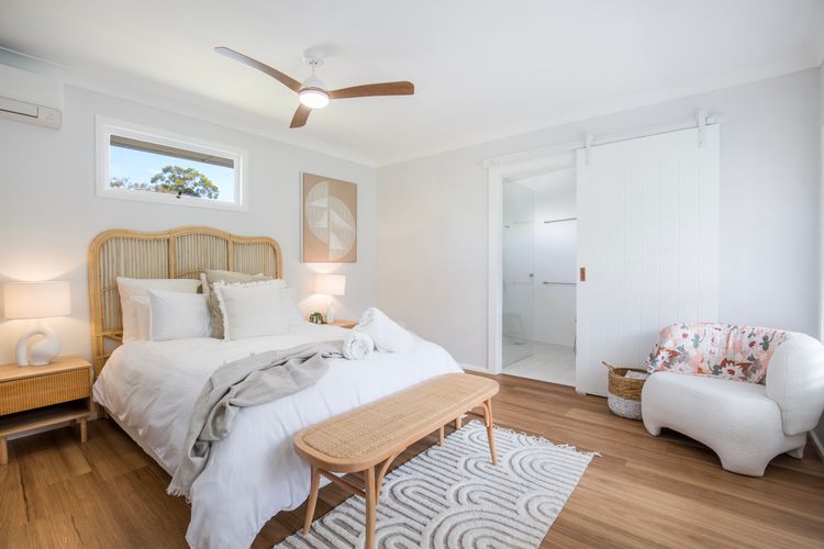 Fleur de Chalet – Pet Friendly – 10 Mins Walk to Beach