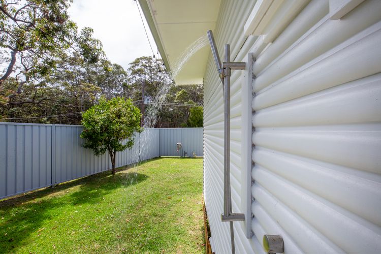 Easy access to an amazing surf beach for surfing, Amazing beach only a few minutes walk away