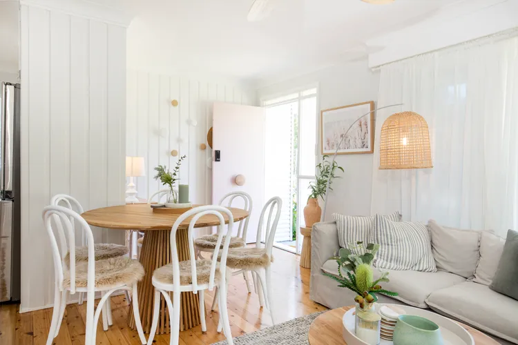 Fleur de Chalet – Pet Friendly – 10 Mins Walk to Beach