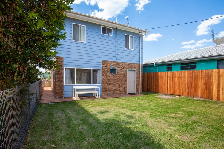Seahaven – Pet Friendly with Ocean Views- 2 Mins to Beach
