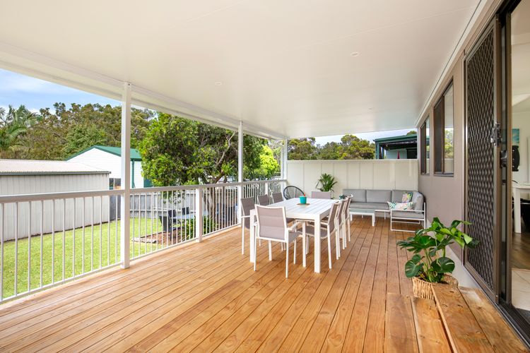 Amazing beach only a few minutes walk away, Easy access to an amazing surf beach for surfing