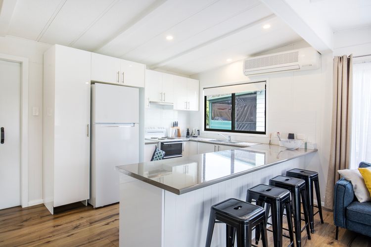 The Relax Shack – Pet Friendly – 8 Mins Walk to Beach