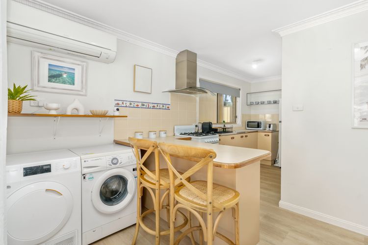 Callala Beach Walk – Beachfront with Fireplace