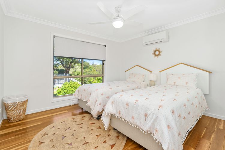 Callala Beach Walk – Beachfront with Fireplace