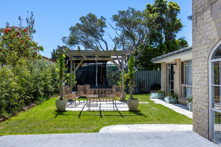 Callala Beach Walk – Beachfront with Fireplace