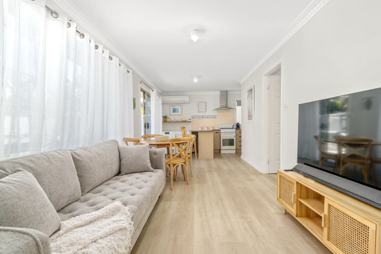 Callala Beach Walk – Beachfront with Fireplace