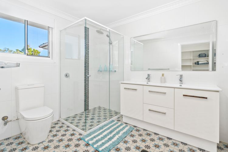 Callala Beach Walk – Beachfront with Fireplace