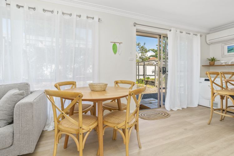 Callala Beach Walk – Beachfront with Fireplace
