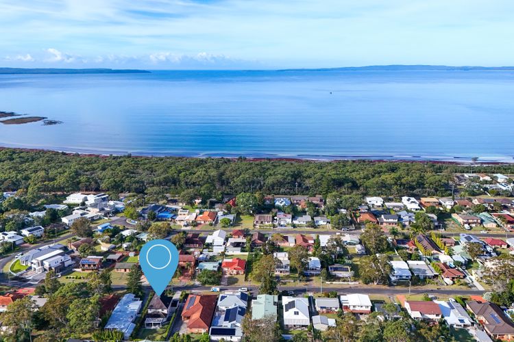 Bluewater Jervis Bay – Pet Friendly Luxury with Spa – 5 Mins Walk to Beach