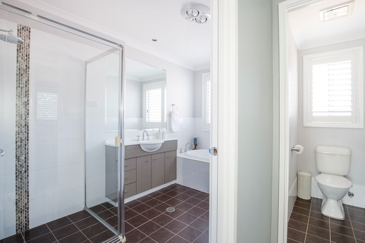 Bluewater Jervis Bay – Pet Friendly Luxury with Spa – 5 Mins Walk to Beach