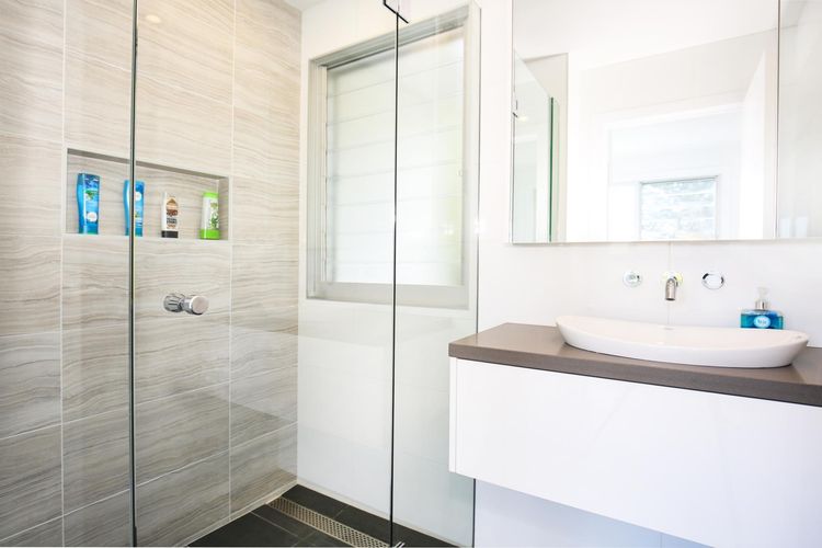 Oceanside – Pet Friendly Absolute Beachfront