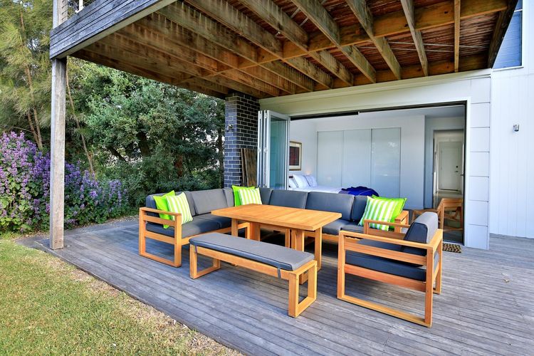 Oceanside – Pet Friendly Absolute Beachfront