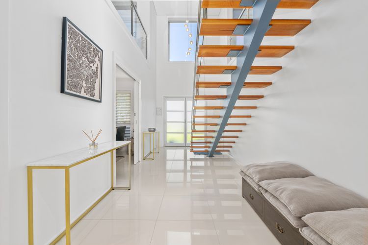 Sea La Vie – Pet Friendly with Fireplace and Swimming Pool & Spa