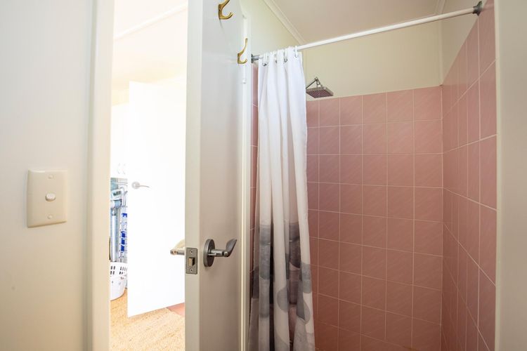 Pagoda @ Culburra – Pet Friendly – Short Walk to Beach & Bay