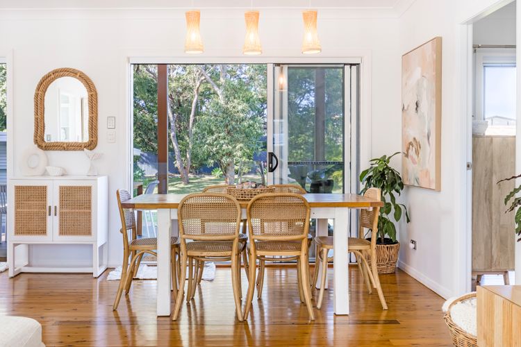 3 Pillars – Pet Friendly – 4 Mins Walk to Beach