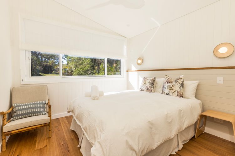 Carramar – Fireplace – Absolute Waterfront