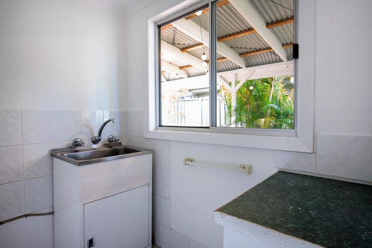 Palms – Pet Friendly – 2 Mins to Beach