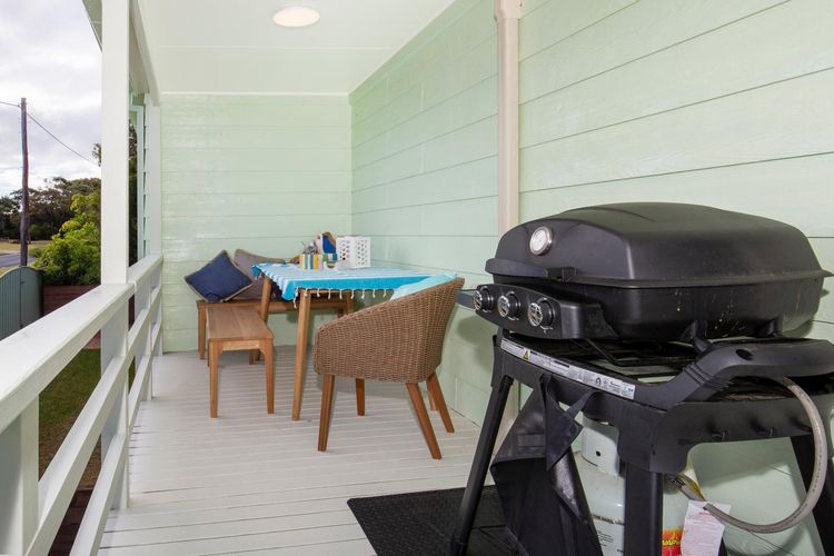 Palms – Pet Friendly – 2 Mins to Beach