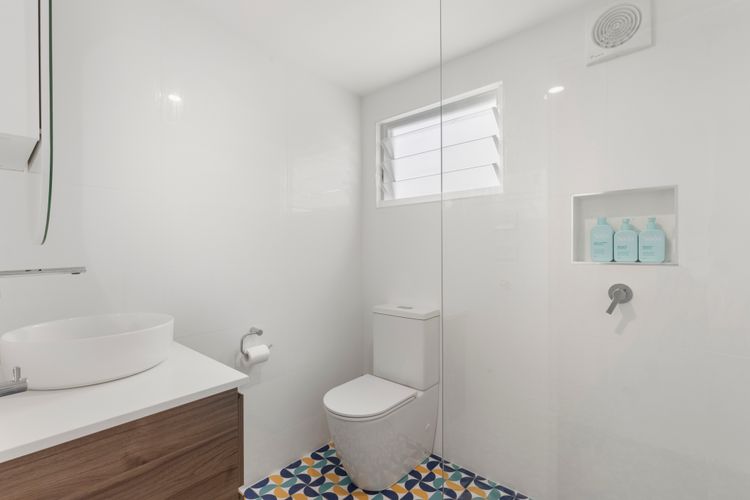 Villa Maris – Pet Friendly with Spa & Fire Pit