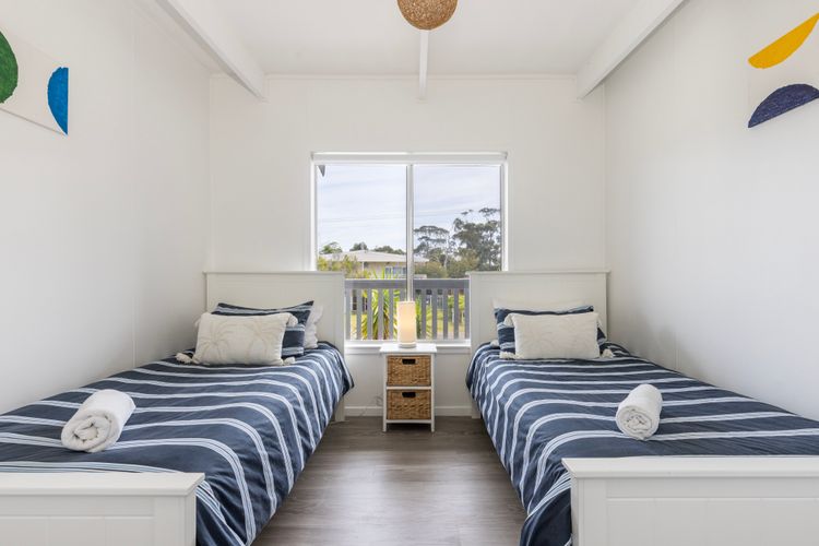 Villa Maris – Pet Friendly with Spa & Fire Pit