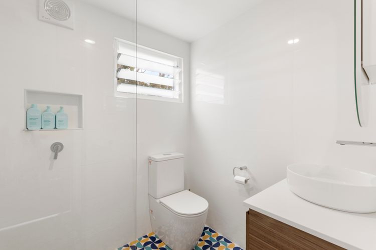 Villa Maris – Pet Friendly with Spa & Fire Pit