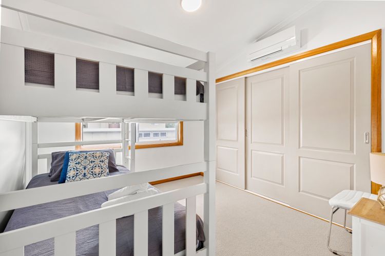Sandlewood Breeze – Pet Friendly – Community Pool