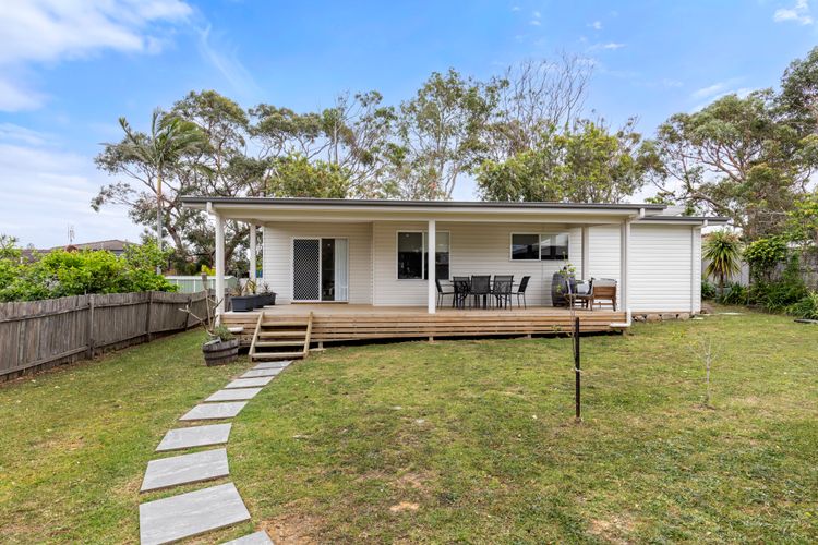 This is Livin’ – Fire Pit – 3 Mins Walk to Beach