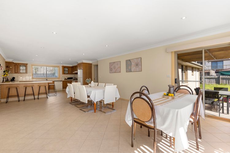 The Verge Beach House – Pet Friendly – 2 Mins Walk to Beach