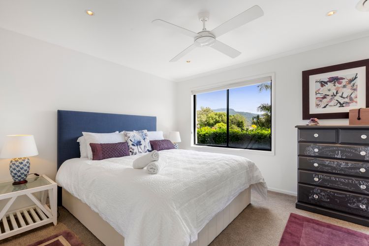Jasmine House – Pet Friendly with Swimming Pool