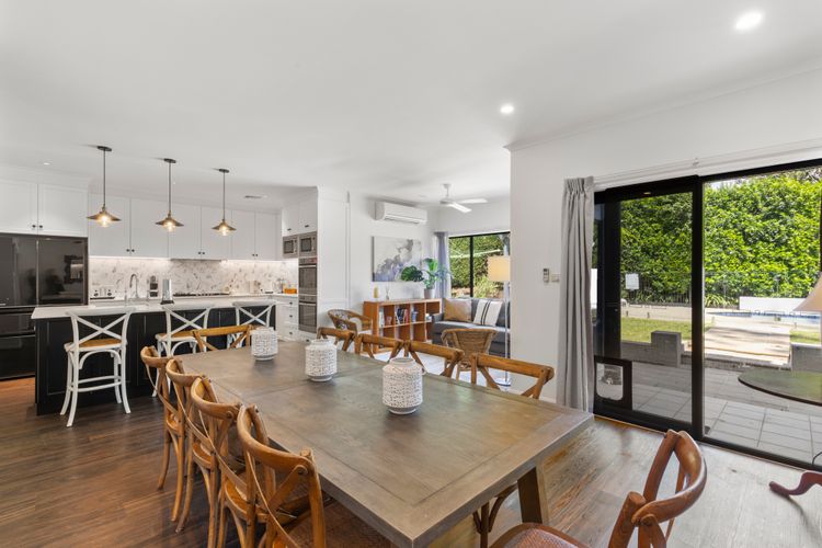 Jasmine House – Pet Friendly with Swimming Pool