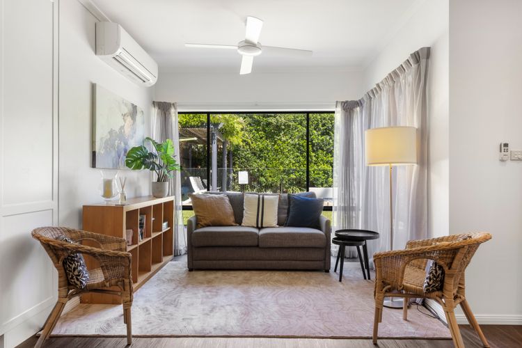 Jasmine House – Pet Friendly with Swimming Pool