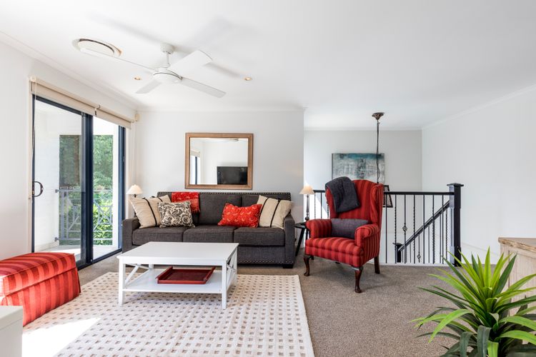 Jasmine House – Pet Friendly with Swimming Pool