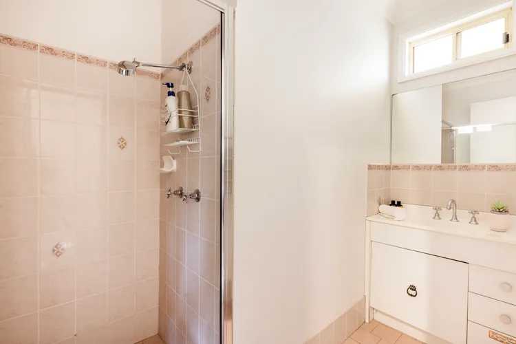 Prez Cote La Plaz – Pet Friendly -1 Min Walk to Beach