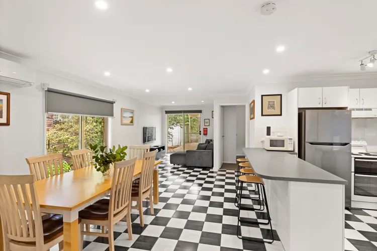 Prez Cote La Plaz – Pet Friendly -1 Min Walk to Beach