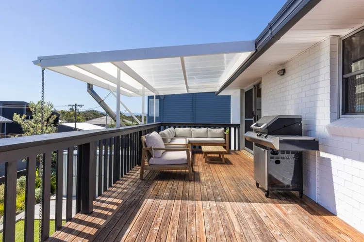 The Castle – Pet Friendly – Absolute Beachfront