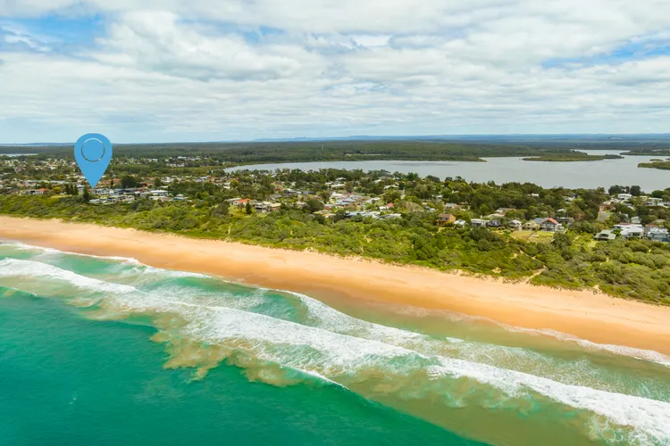 The Castle – Pet Friendly – Absolute Beachfront
