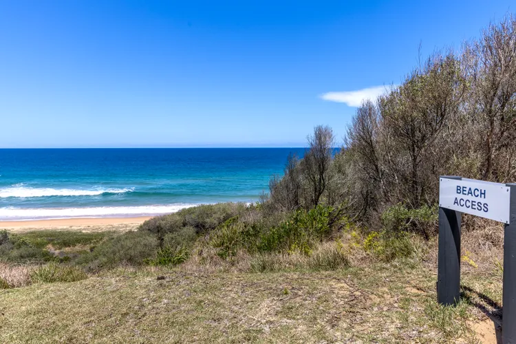 Amazing beach at your doorstep, Easy access to an amazing surf beach for surfing