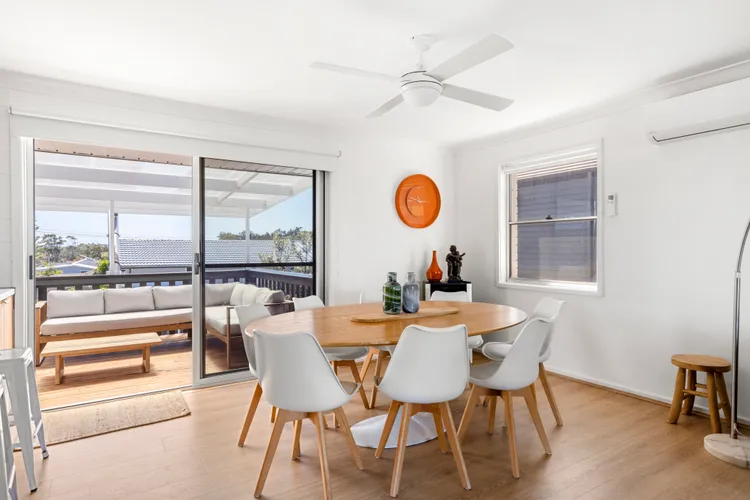 The Castle – Pet Friendly – Absolute Beachfront